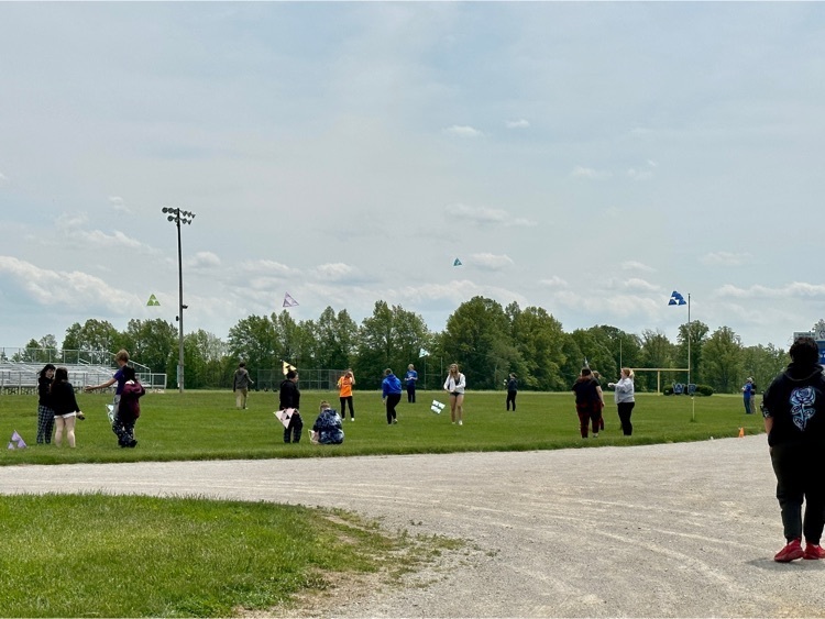 HS geometry students flying kites.